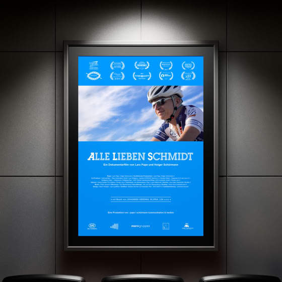 Filmplakat › ALLE LIEBEN SCHMIDT | Lars Pape [pape | schürmann kommunikation & medien]
